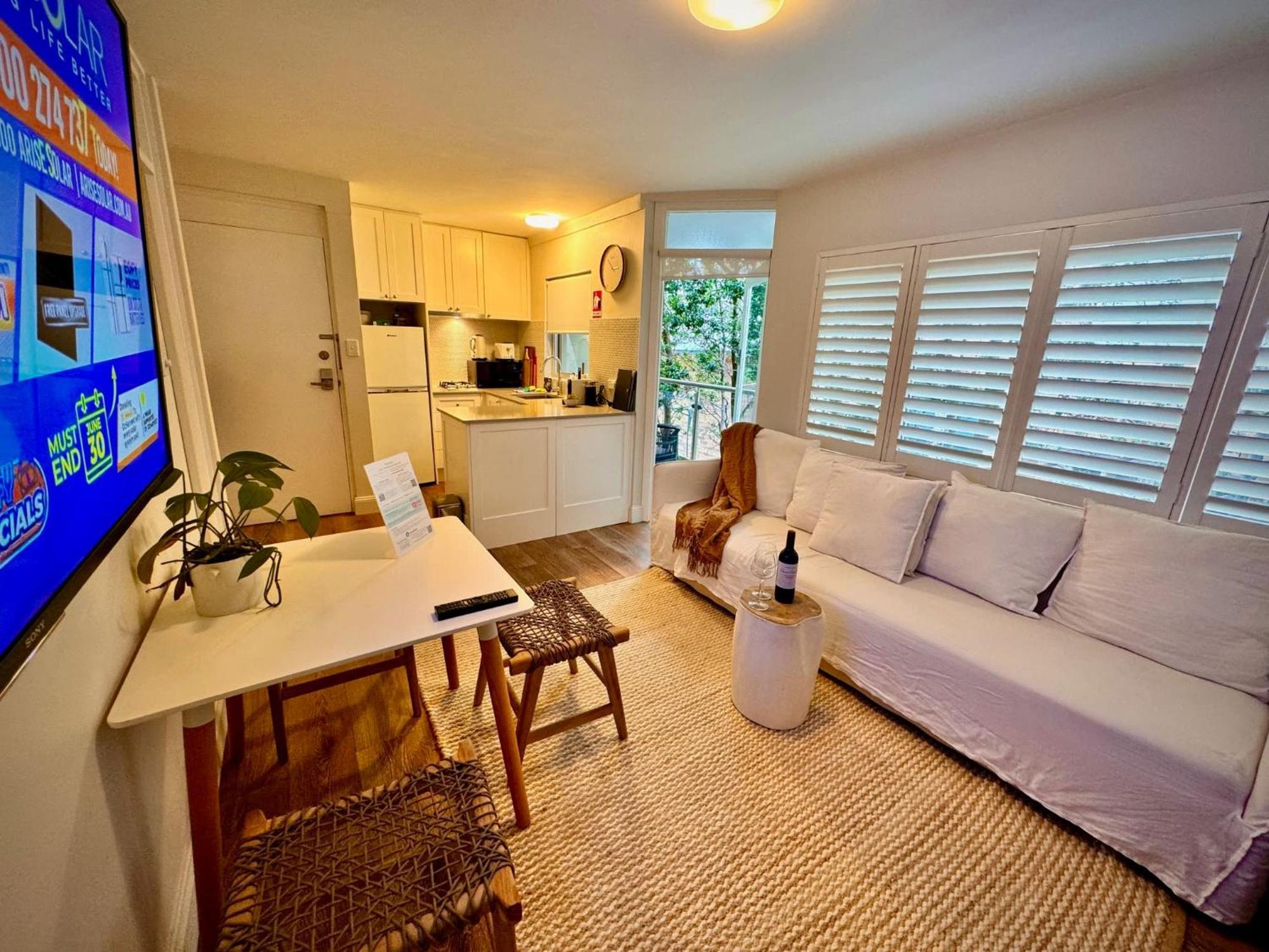 1 Bdrm Manly Beachside Apt With Parking Сідней Екстер'єр фото
